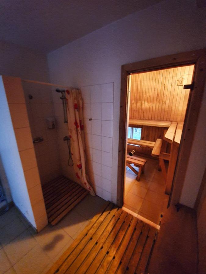 Maza Kapa Hotel Koknese Bagian luar foto